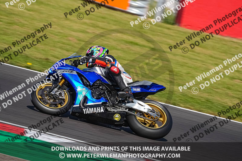 donington no limits trackday;donington park photographs;donington trackday photographs;no limits trackdays;peter wileman photography;trackday digital images;trackday photos